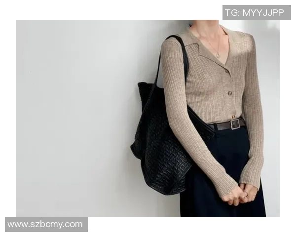 哪个足球明星时尚穿搭引领潮流牛油果色球衣成新宠